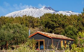 Podere Dell'Etna Segreta - Essential Nature Hotel & Glamping