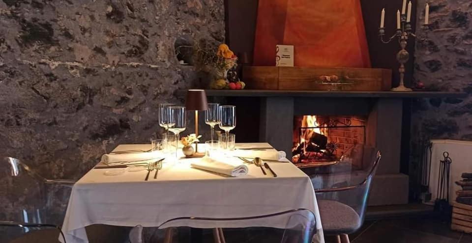 Podere Dell'Etna Segreta - Essential Nature Hotel & Glamping Biancavilla Buitenkant foto