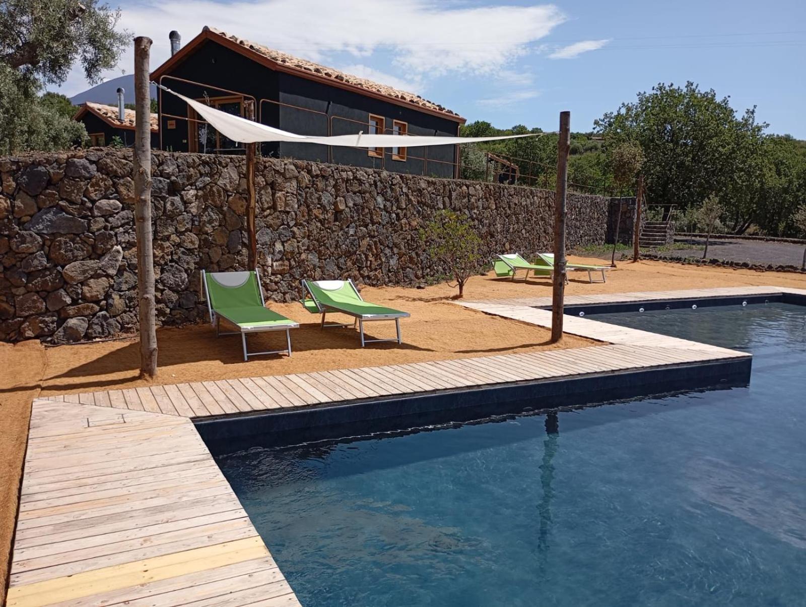 Podere Dell'Etna Segreta - Essential Nature Hotel & Glamping Biancavilla Buitenkant foto
