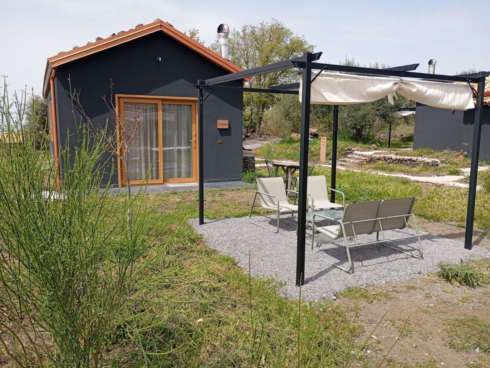 Podere Dell'Etna Segreta - Essential Nature Hotel & Glamping Biancavilla Buitenkant foto